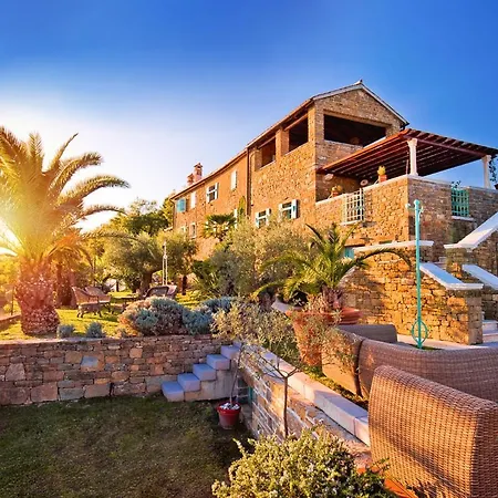 Antonci Sleeps 12 With Pool Air Con And Wifi Antonci (Groznjan)