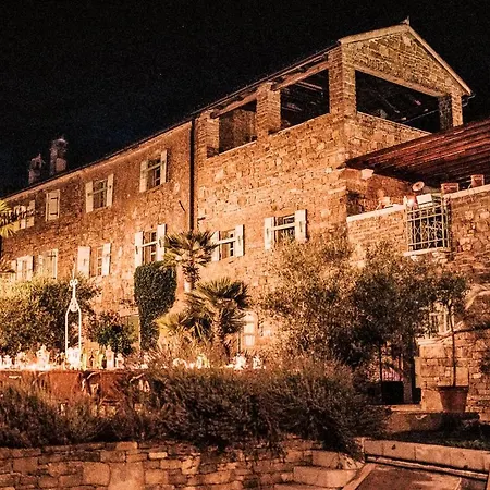 Antonci Sleeps 12 With Pool Air Con And Wifi * Antonci (Groznjan)